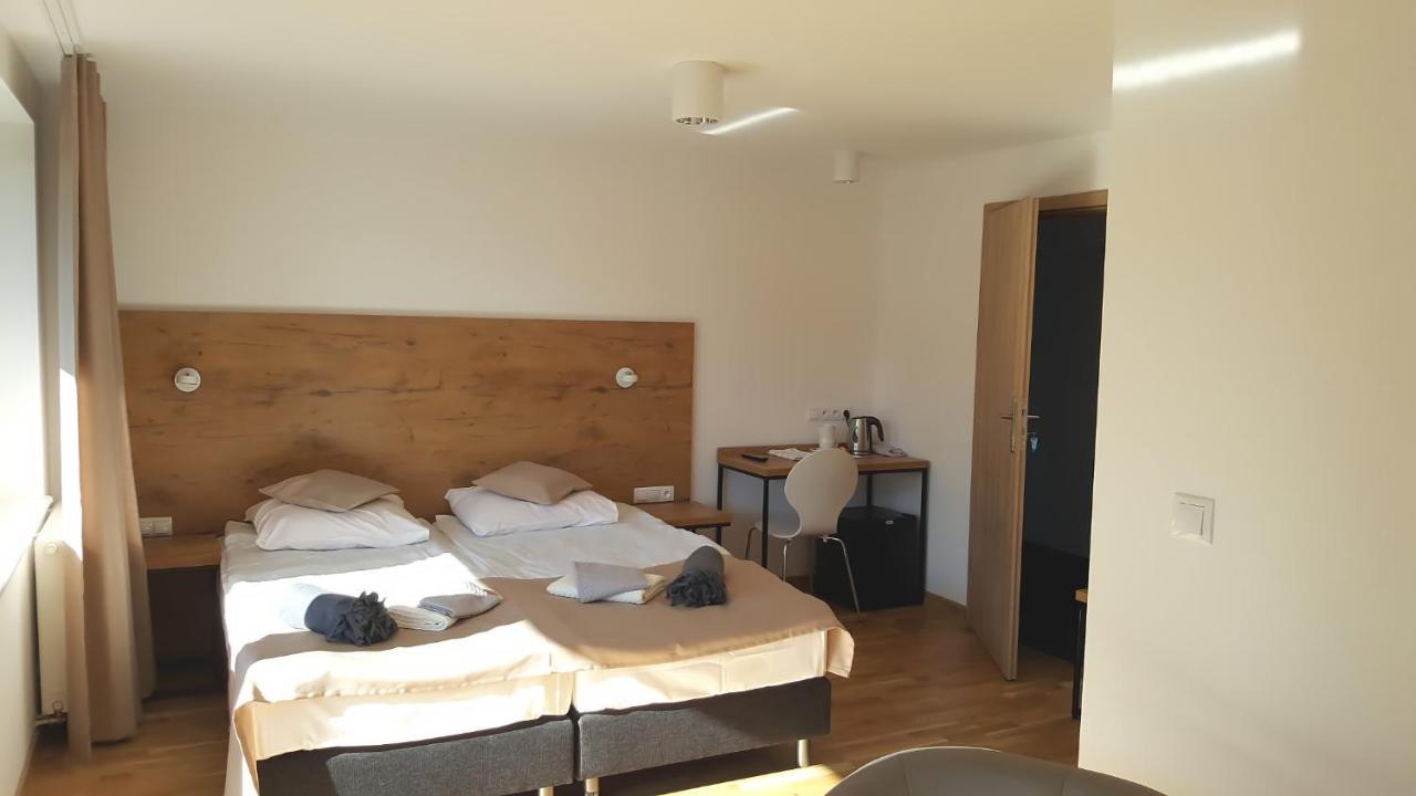 Wodnik Uslugi Hotelarskie, Apartamenty 로비 외부 사진
